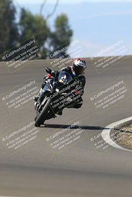 media/Sep-21-2025-TrackDaz (Sun) [[277c75b276]]/B Group/1220pm (Turn 2)/